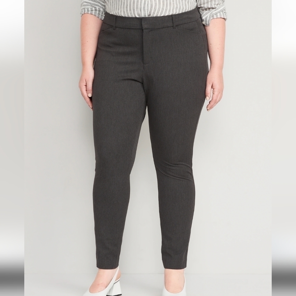 30 - Old Navy • High-Waisted Pixie Skinny Pants
